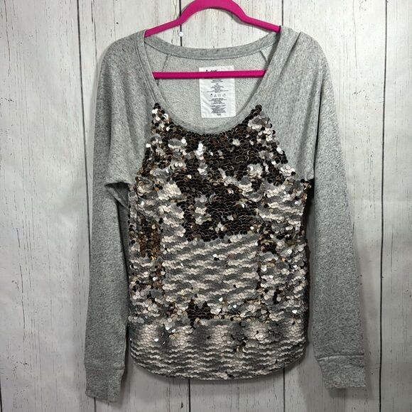 Express Love Sequined Sweater Gray Silver Festive Party Glam Long Sleeve Size M - Picture 5 of 12